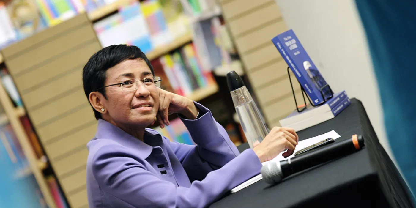 "From bin Laden to Facebook by Maria Ressa : Book Launch" by Franz Lopez is licensed under CC BY-NC 2.0.